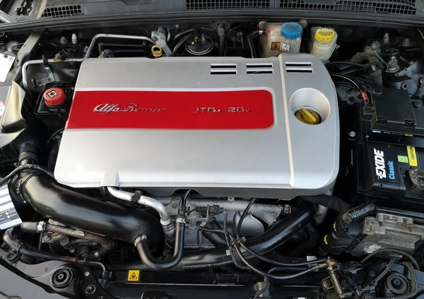 Alfa Romeo 159 cena 20000 przebieg: 178000, rok produkcji 2007 z Wrocław małe 154